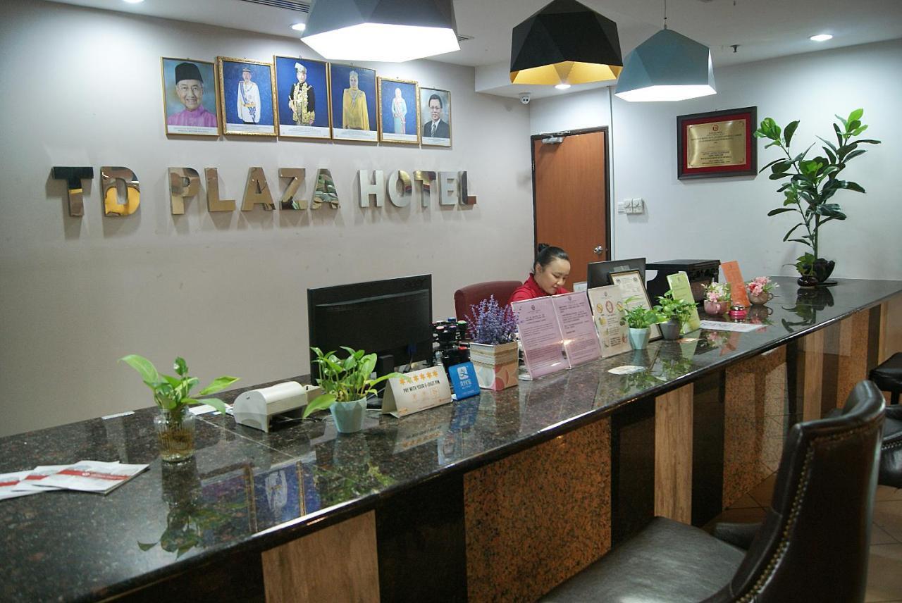 Td Plaza Hotel Кота Кинабалу Екстериор снимка